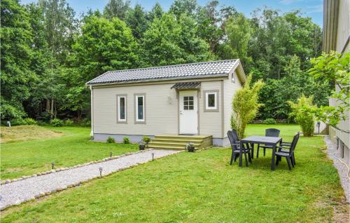 Cozy Home In Torhamn With House A Panoramic View