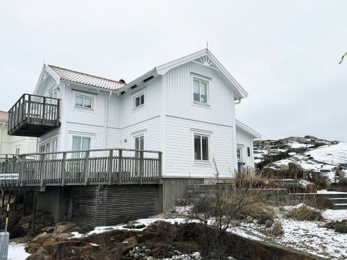 Well laid out villa in central Skarhamn, Tjorn