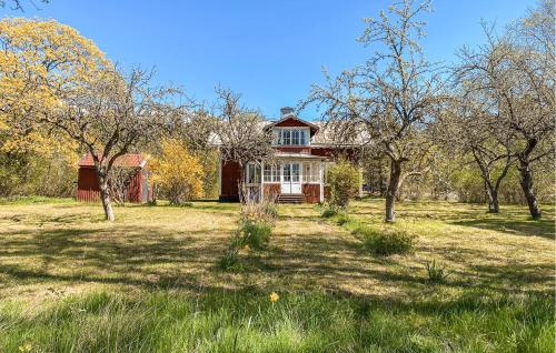 Gorgeous Home In Vikbolandet With Kitchen