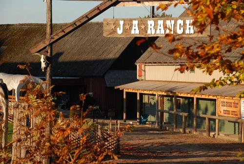 J A Ranch Bed & Breakfast